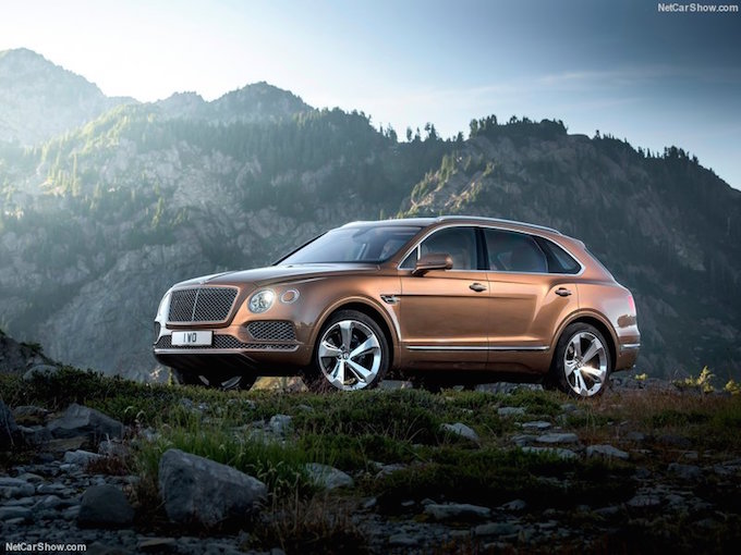 Bentley Bentayga 2016 officiel