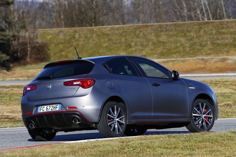 Alfa Romeo Giulietta 2017 Lev 233 De Voile Officiel Avant