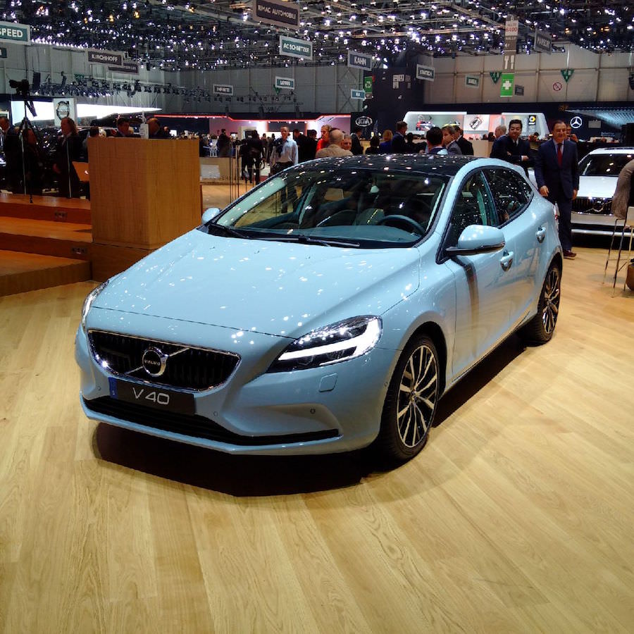 Volvo V40 2017