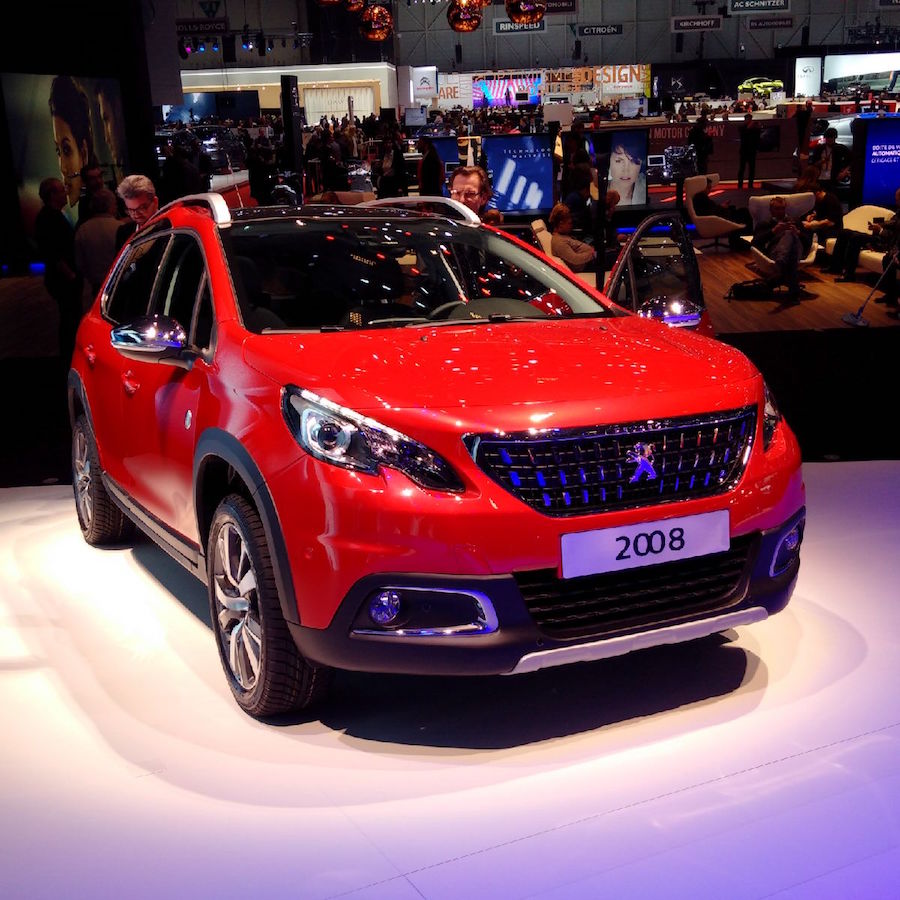 peugeot 2008 2017