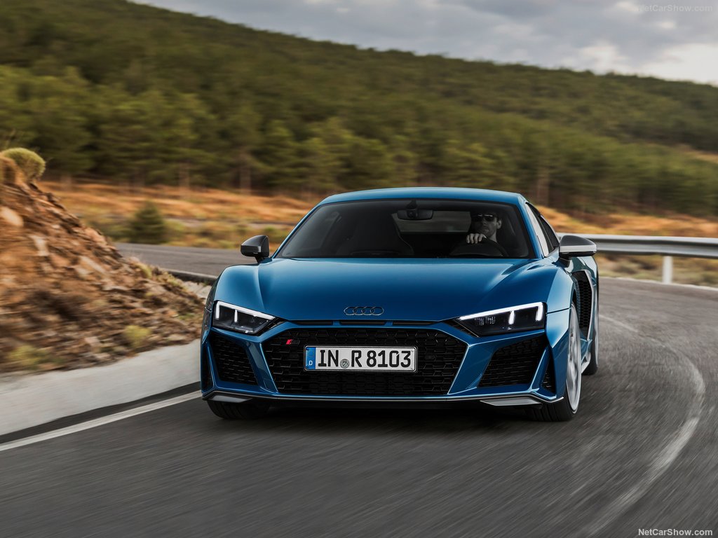 Audi R8 2019 sur route