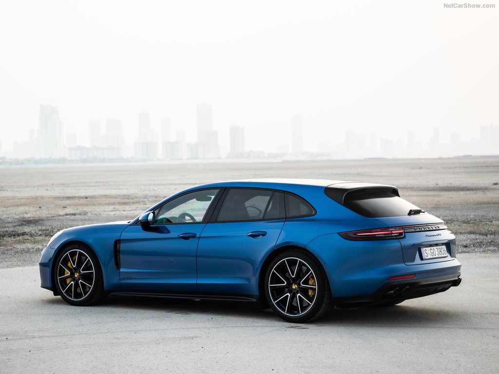 Porsche Panamera GTS Sport Turismo 2019